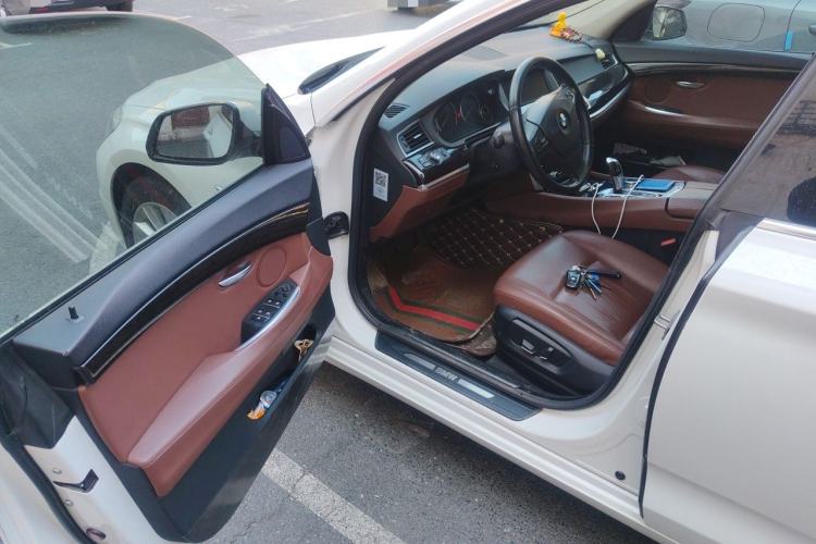 Used BMW 5 Series GT 2014 528i Leading Model Driver Seat