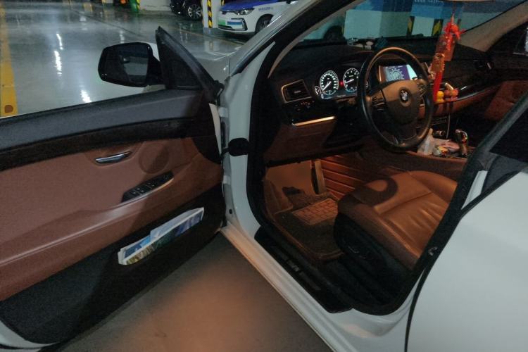 Used BMW 5 Series GT 2014 528i Leading Model Driver Seat