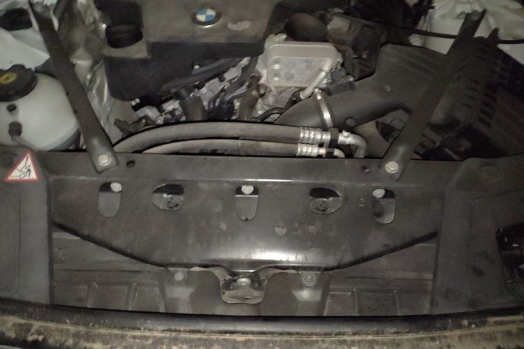 Used BMW 5 Series GT 2014 528i Leading Model Engine Bay