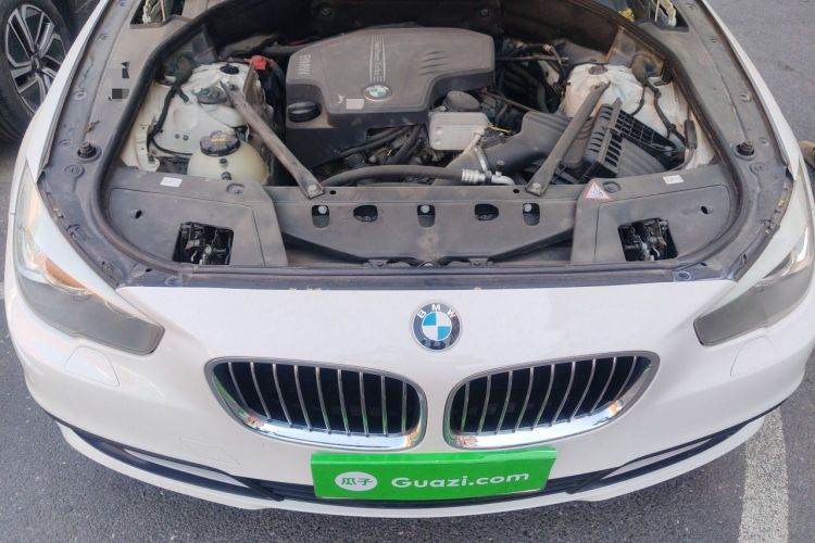 Used BMW 5 Series GT 2014 528i Leading Model Engine Bay