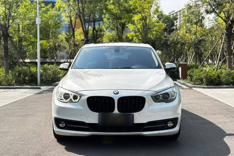 Used BMW 5 Series GT 2014 528i Leading Model Exterior 1
