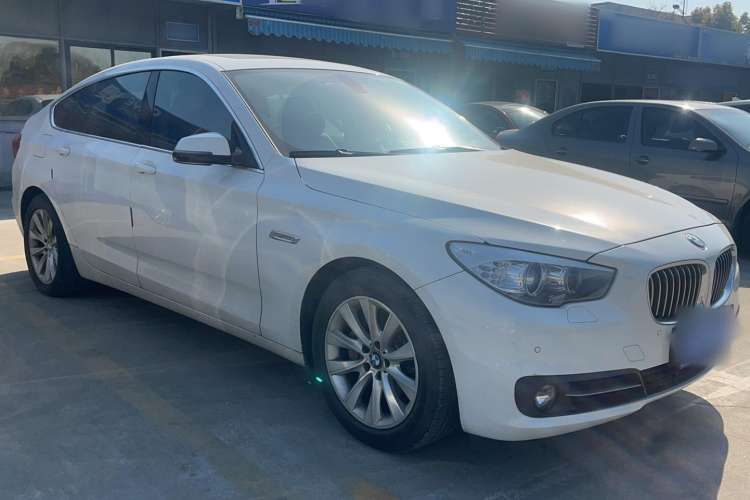 Used BMW 5 Series GT 2014 528i Leading Model Exterior 2