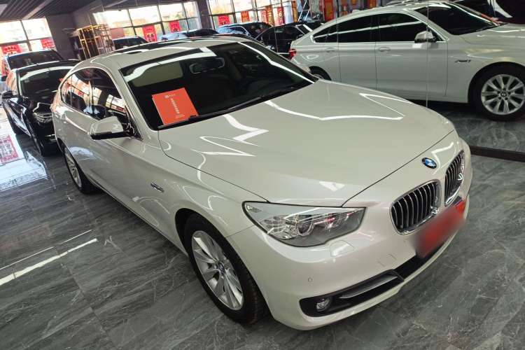 Used BMW 5 Series GT 2014 528i Leading Model Exterior 2