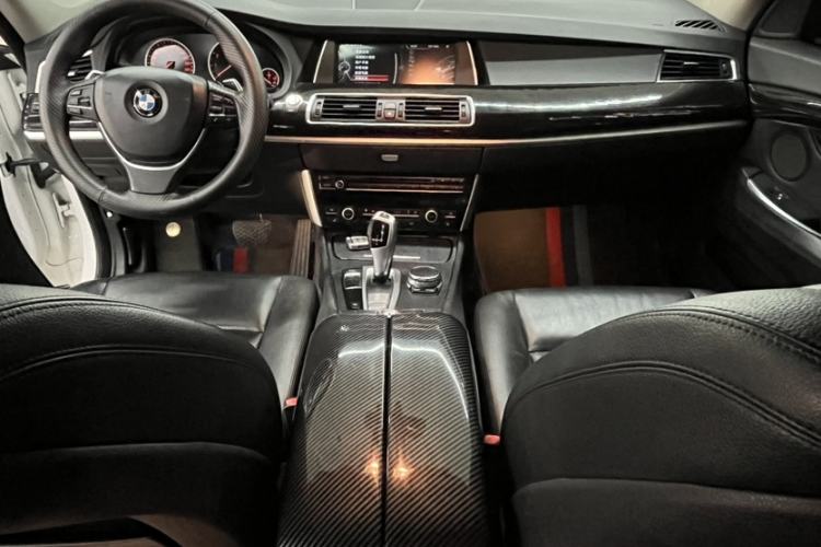 Used BMW 5 Series GT 2014 535i Leading Model Exterior 3