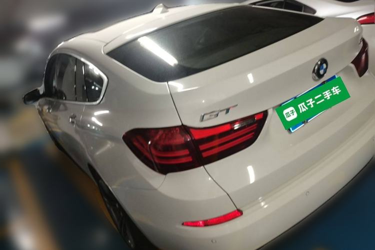Used BMW 5 Series GT 2014 535i Leading Model Exterior 3