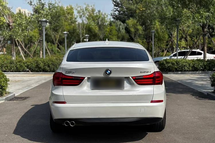 Used BMW 5 Series GT 2014 528i Leading Model Exterior 4