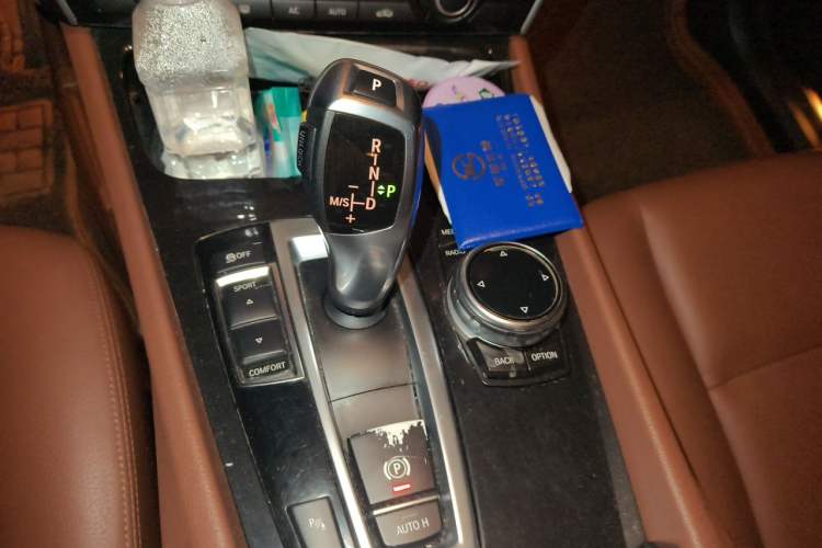 Used BMW 5 Series GT 2014 528i Leading Model Gear Lever