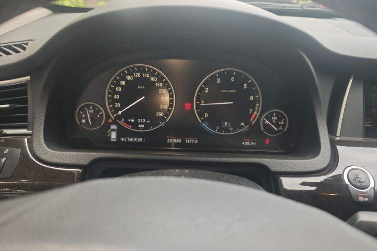 Used BMW 5 Series GT 2014 528i Leading Model Instrument Cluster