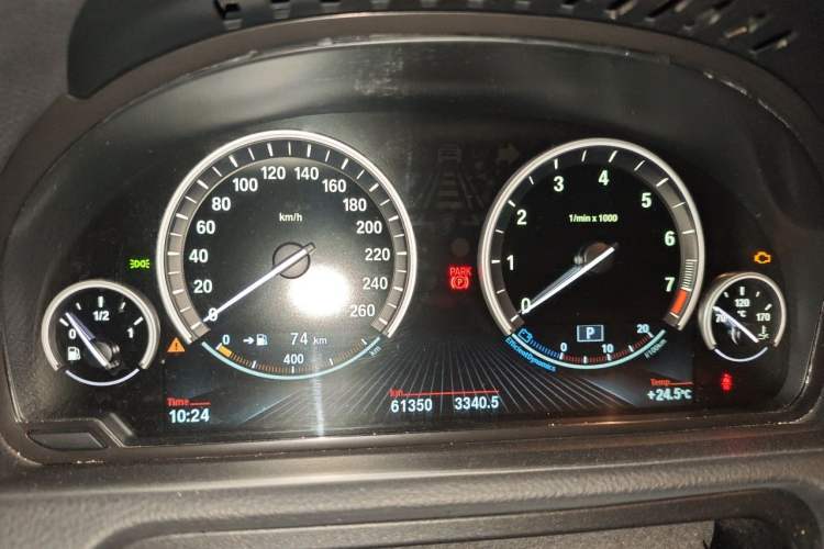 Used BMW 5 Series GT 2014 528i Leading Model Instrument Cluster