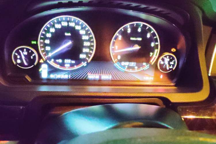 Used BMW 5 Series GT 2014 535i Leading Model Instrument Cluster