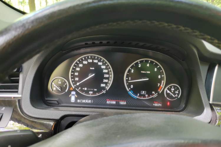 Used BMW 5 Series GT 2014 528i Leading Model Instrument Cluster