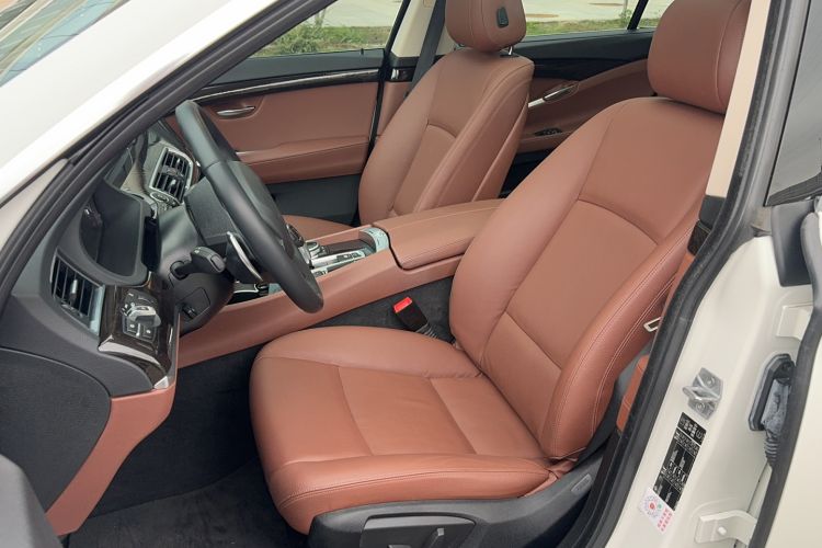 Used BMW 5 Series GT 2014 535i Leading Model Left Front Seat