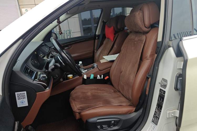 Used BMW 5 Series GT 2014 535i xDrive Left Front Seat