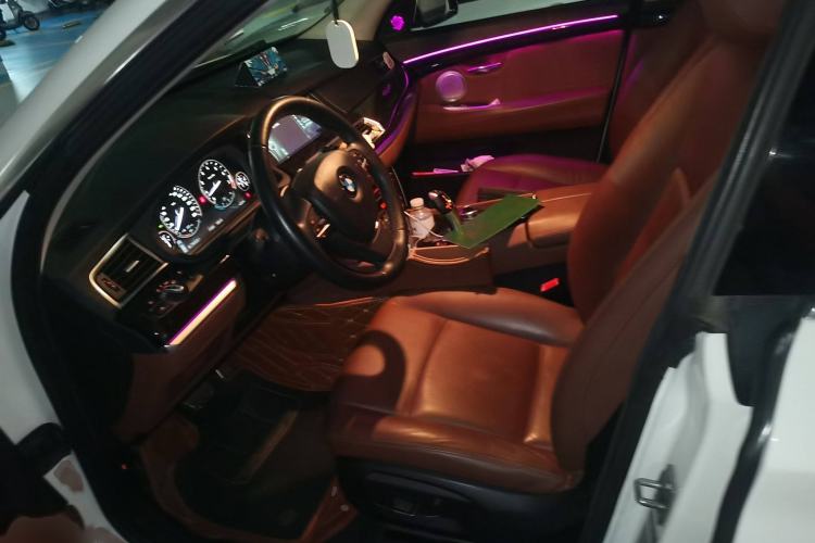 Used BMW 5 Series GT 2014 535i Leading Model Left Front Seat
