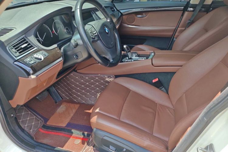 Used BMW 5 Series GT 2014 528i Leading Model Left Front Seat