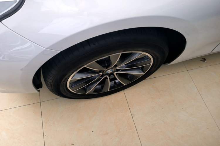 Used BMW 5 Series GT 2014 528i Leading Model Left Front Wheel Hub