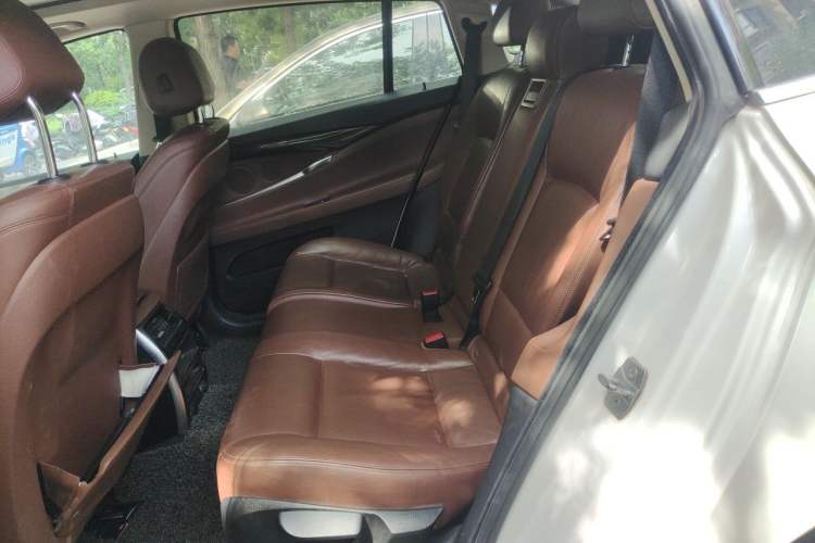Used BMW 5 Series GT 2014 528i Leading Model Left Rear Seat