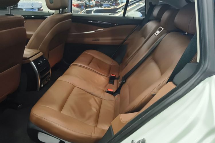 Used BMW 5 Series GT 2014 528i Leading Model Left Rear Seat