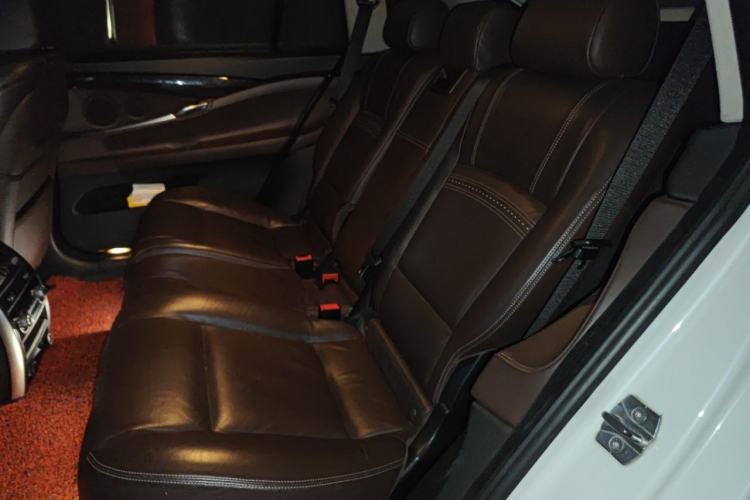 Used BMW 5 Series GT 2014 528i Luxury Edition Left Rear Seat