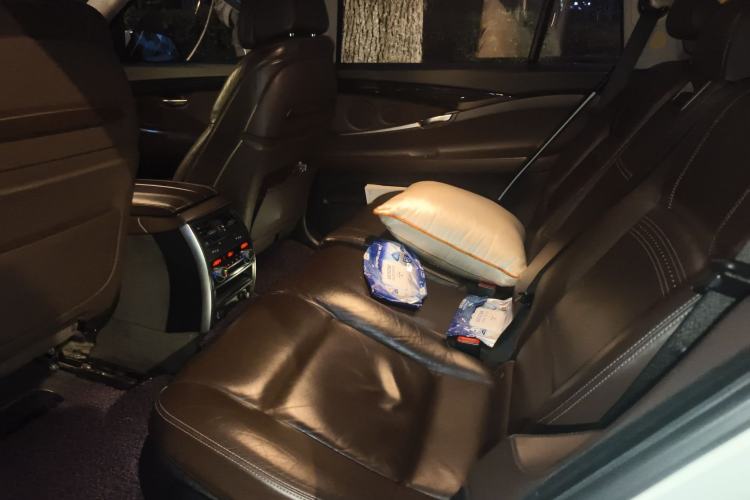 Used BMW 5 Series GT 2014 528i Luxury Edition Left Rear Seat