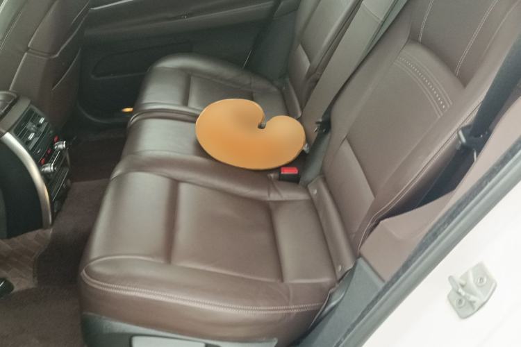 Used BMW 5 Series GT 2014 528i Luxury Edition Left Rear Seat