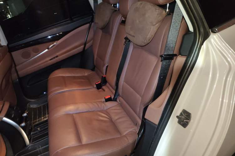 Used BMW 5 Series GT 2014 535i Leading Model Left Rear Seat