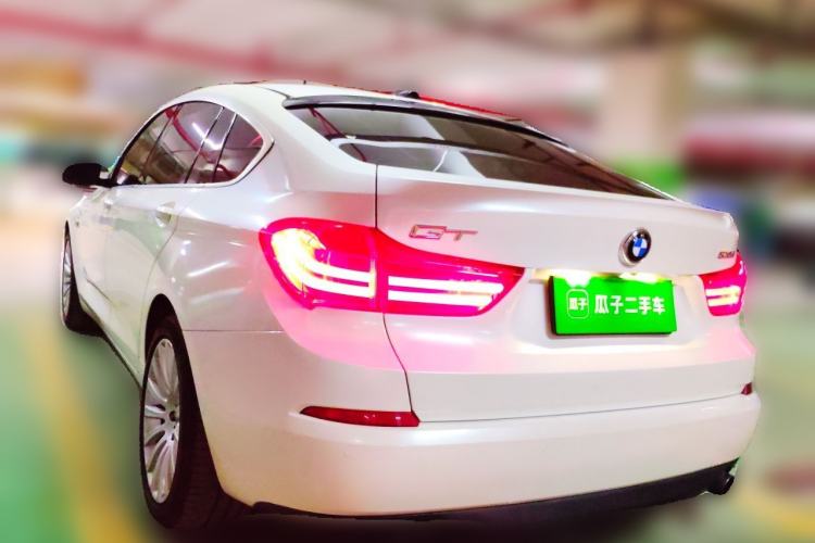 Used BMW 5 Series GT 2014 535i Leading Model Rear Left 45 Deg