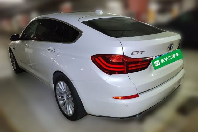 Used BMW 5 Series GT 2014 535i Leading Model Rear Left 45 Deg