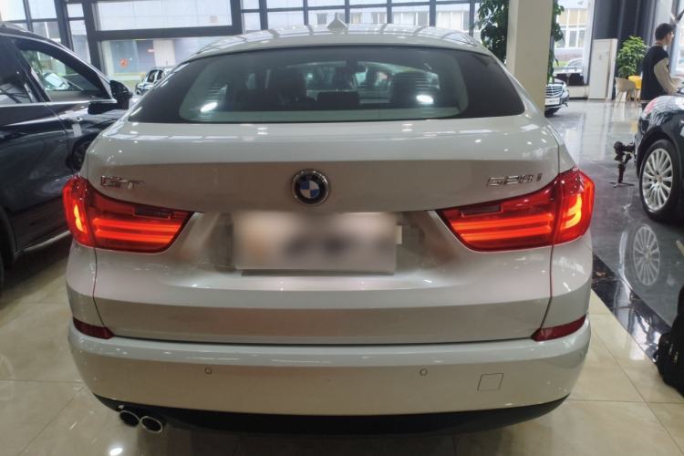 Used BMW 5 Series GT 2014 528i Leading Model Rear