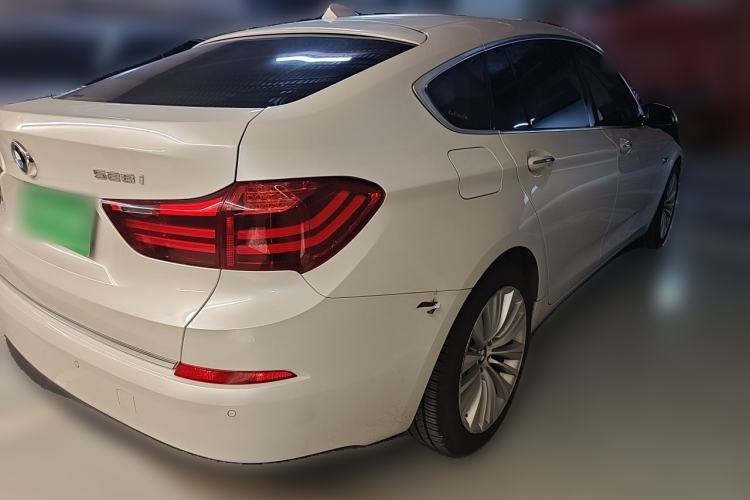 Used BMW 5 Series GT 2014 528i Luxury Edition Rear Right 45 Deg