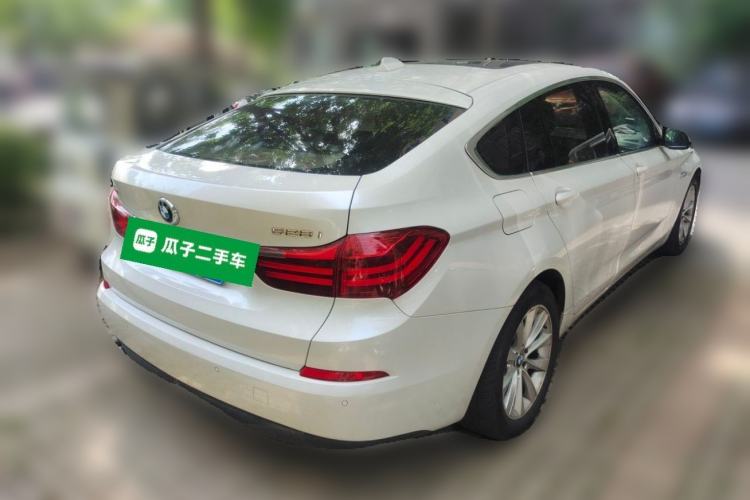 Used BMW 5 Series GT 2014 528i Leading Model Rear Right 45 Deg
