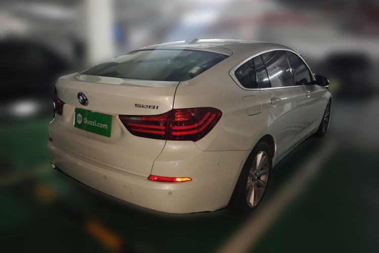 Used BMW 5 Series GT 2014 528i Leading Model Rear Right 45 Deg