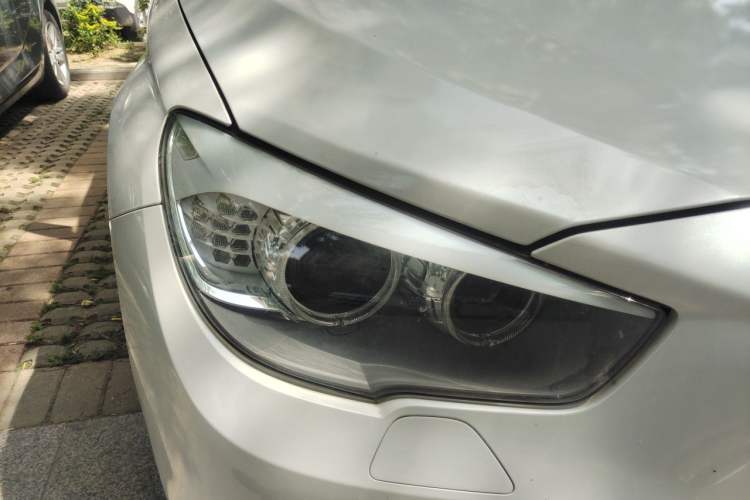 Used BMW 5 Series GT 2014 528i Leading Model Right Front Headlight
