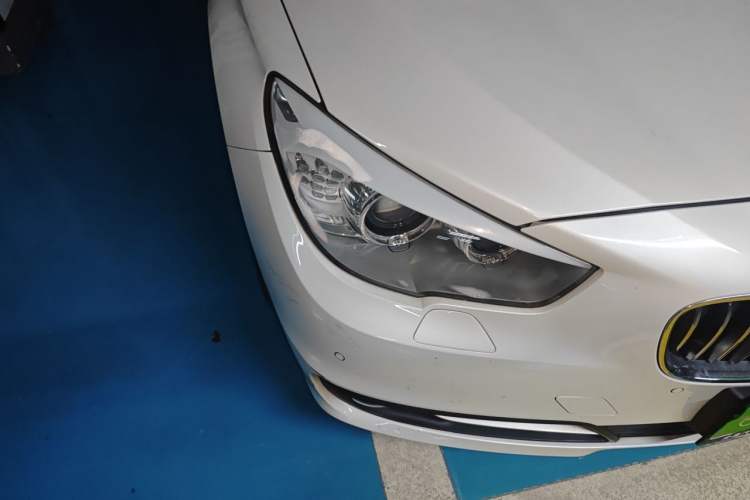 Used BMW 5 Series GT 2014 535i Leading Model Right Front Headlight