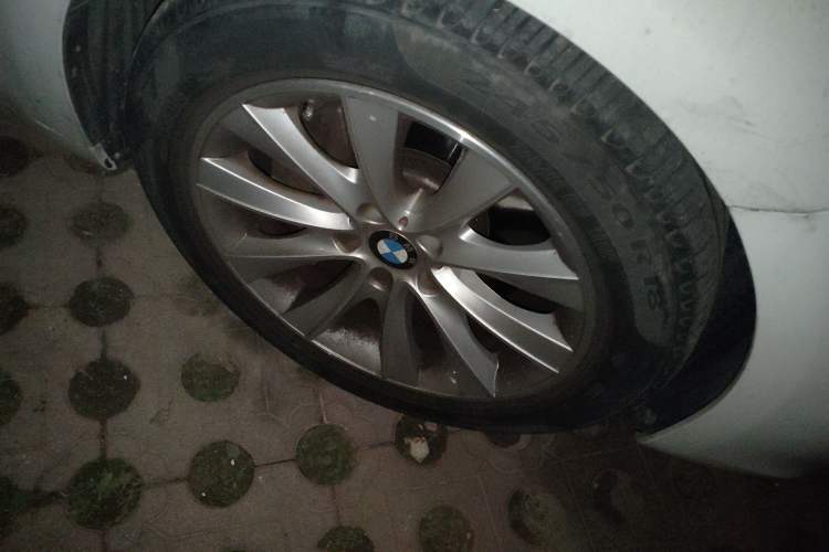 Used BMW 5 Series GT 2014 528i Leading Model Right Front Wheel Hub