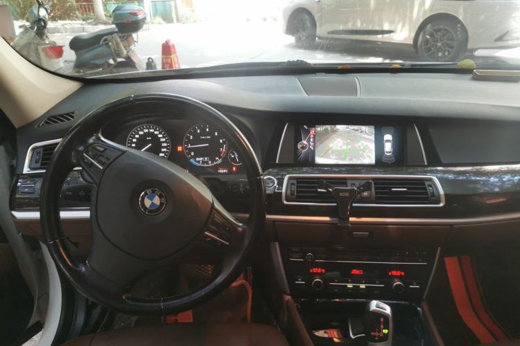 Used BMW 5 Series GT 2014 528i Leading Model Steering Wheel