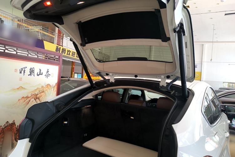 Used BMW 5 Series GT 2014 528i Leading Model Trunk