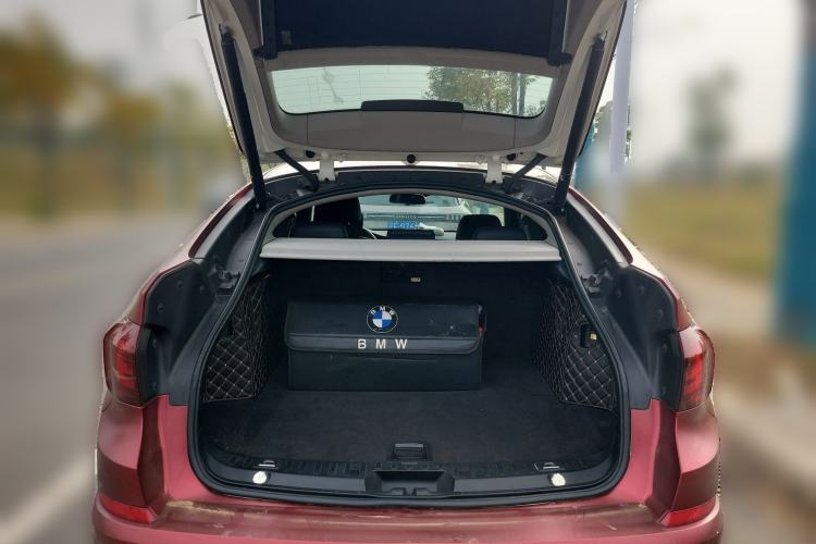 Used BMW 5 Series GT 2014 535i Leading Model Trunk