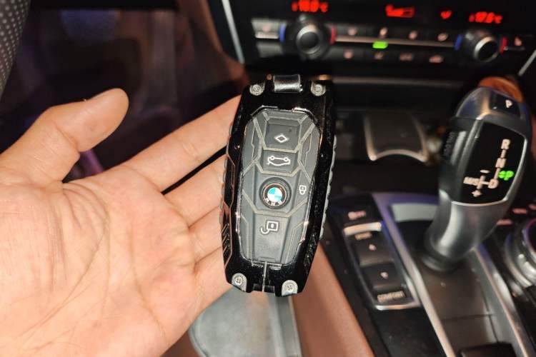 Used BMW 5 Series GT 2014 528i Leading Model Vehicle Key