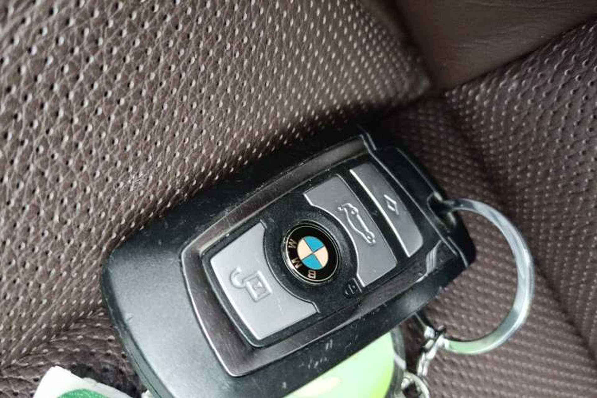 Used BMW 5 Series GT 2014 528i Luxury Edition Vehicle Key