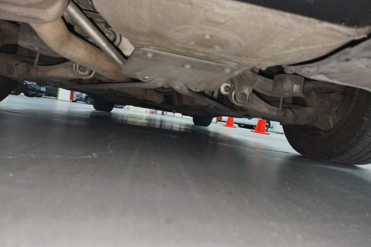 Used BMW 5 Series GT 2015 528i Leading Model Chassis Rear