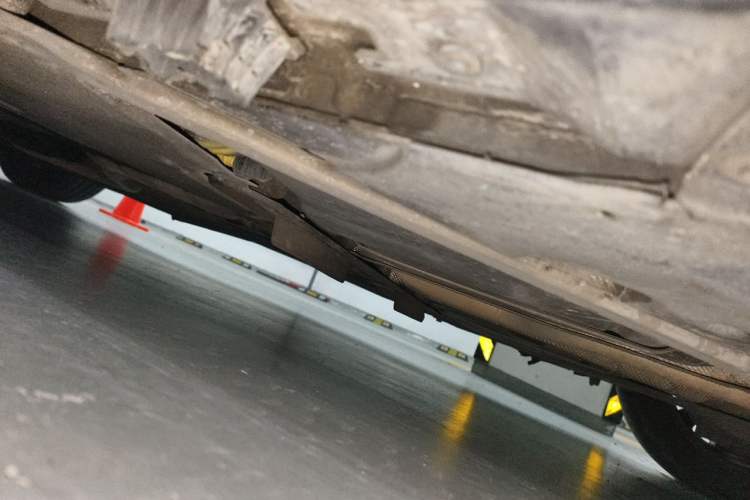 Used BMW 5 Series GT 2015 528i Leading Model Chassis Rear Left