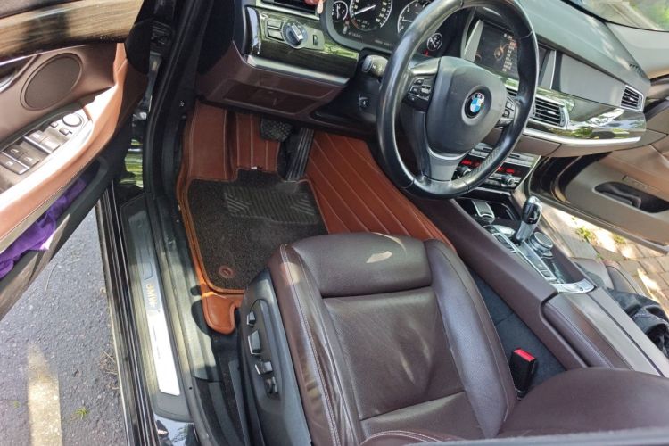 Used BMW 5 Series GT 2015 528i Luxury Edition Driver Seat