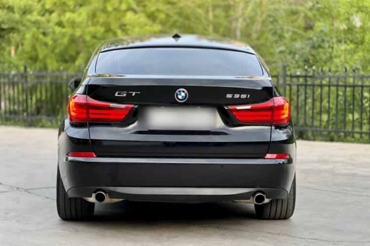 Used BMW 5 Series GT 2015 535i Leading Model Exterior 1