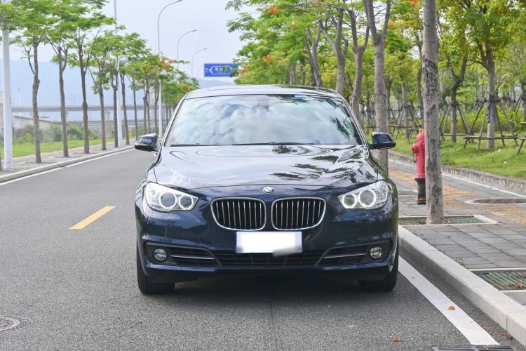 Used BMW 5 Series GT 2015 528i Leading Model Exterior 1