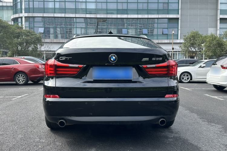 Used BMW 5 Series GT 2015 535i Leading Model Exterior 2