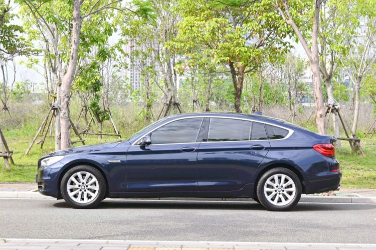 Used BMW 5 Series GT 2015 528i Leading Model Exterior 3