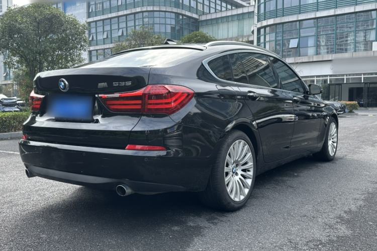 Used BMW 5 Series GT 2015 535i Leading Model Exterior 4