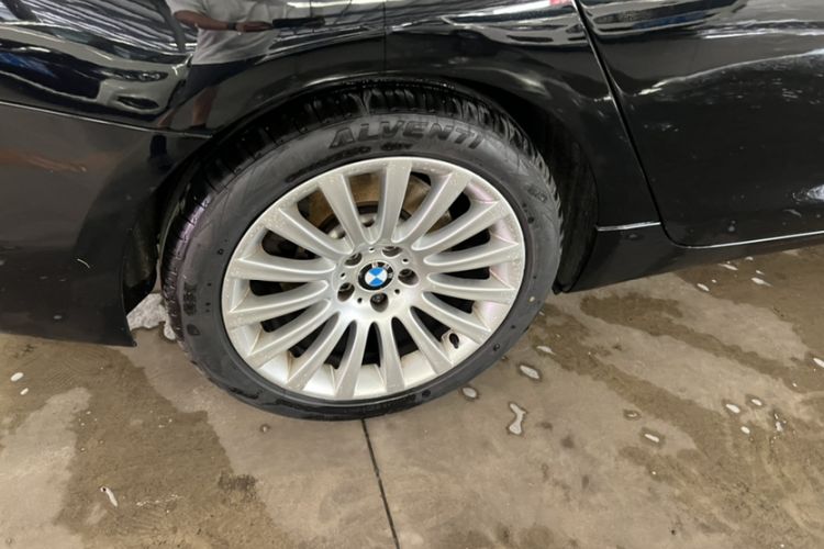 Used BMW 5 Series GT 2015 535i Leading Model Exterior 7
