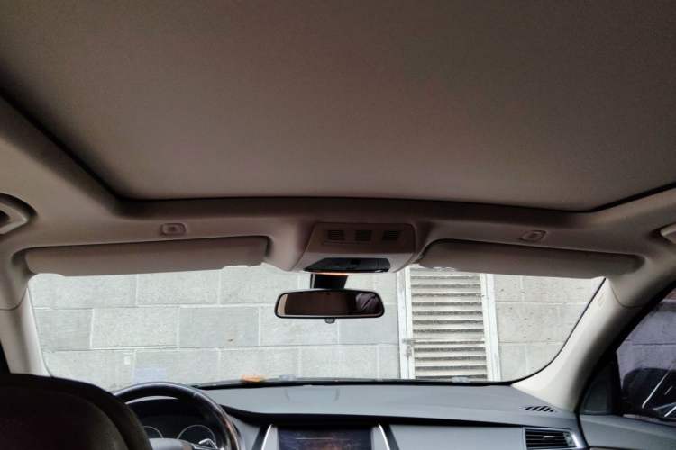 Used BMW 5 Series GT 2015 535i xDrive Headliner